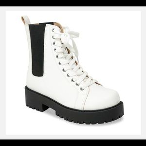 Chase & Chloe - White Combat Boots